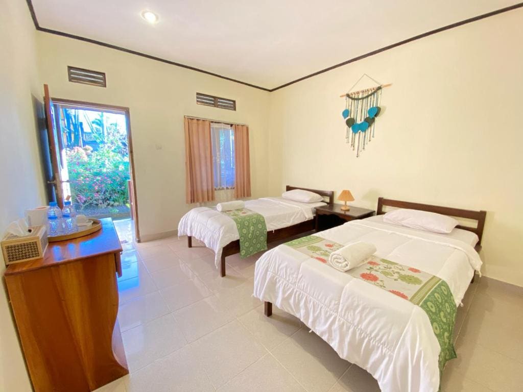 Standard Twin Room room - Image 1