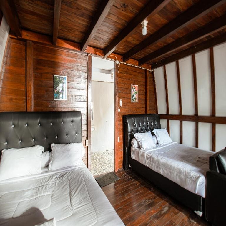 King Room with Mountain View room - Image 2