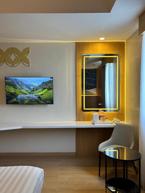 Deluxe Double Room room - Image 3