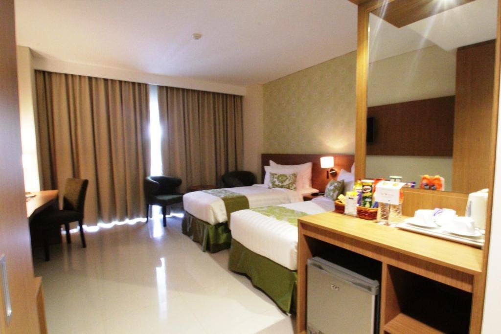 Superior Twin Room room - Image 2