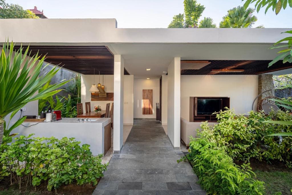 Two-Bedroom Villa room - Image 1
