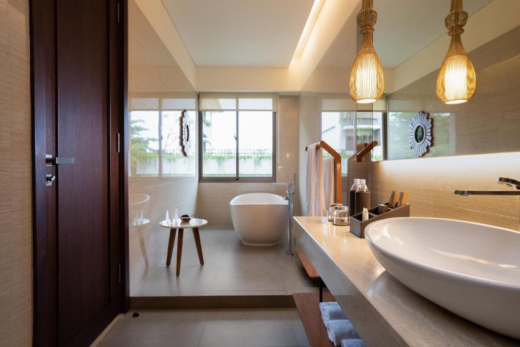 Deluxe Double or Twin Room room - Image 3