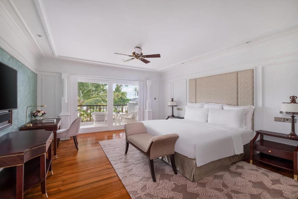 Bukit Suite with Club Lounge Access room - Image 1