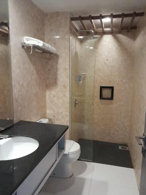 Deluxe Double Room (2 Adults + 1 Child) room - Image 2