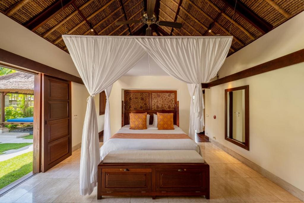Two Bedroom Deluxe Pool Villa room - Image 1