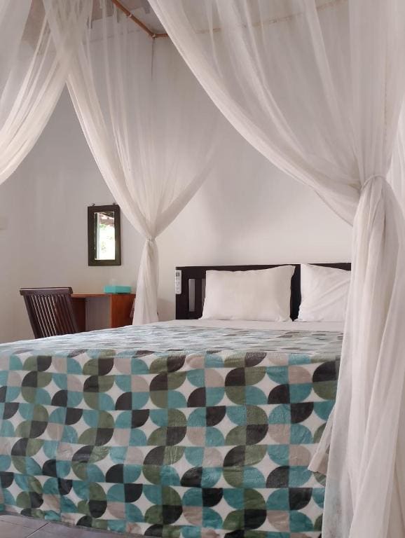 Deluxe Double Room with Balcony room - Image 3
