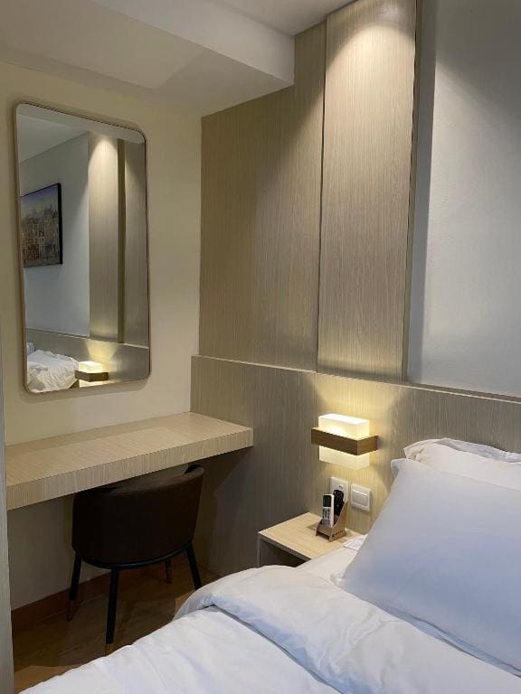 Deluxe Double Room room - Image 1