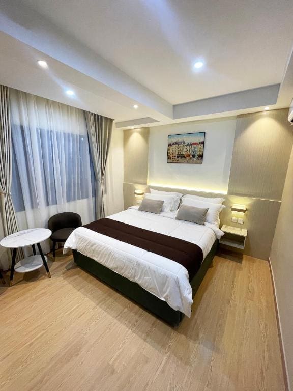 Superior Double Room room - Image 2