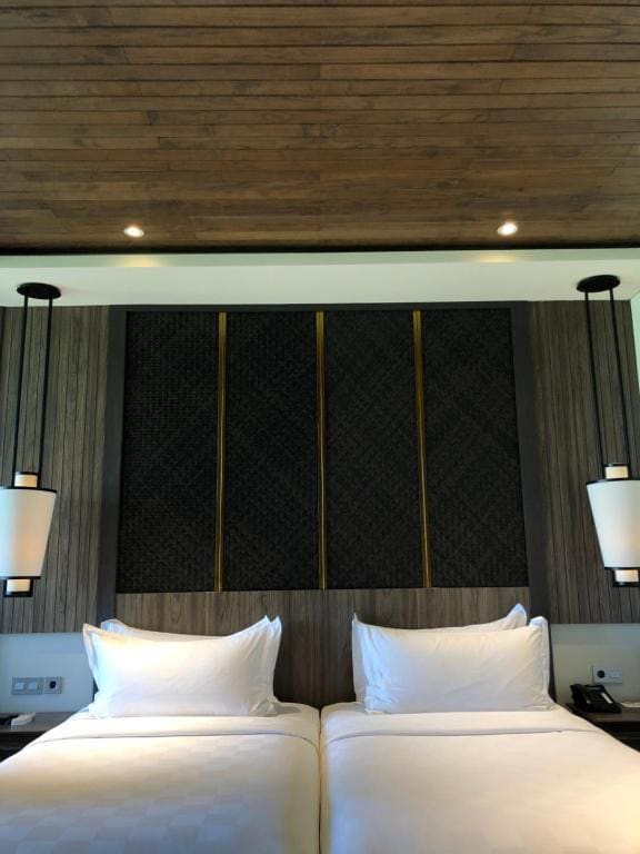 Deluxe Double Room with Two Double Beds room - Image 2