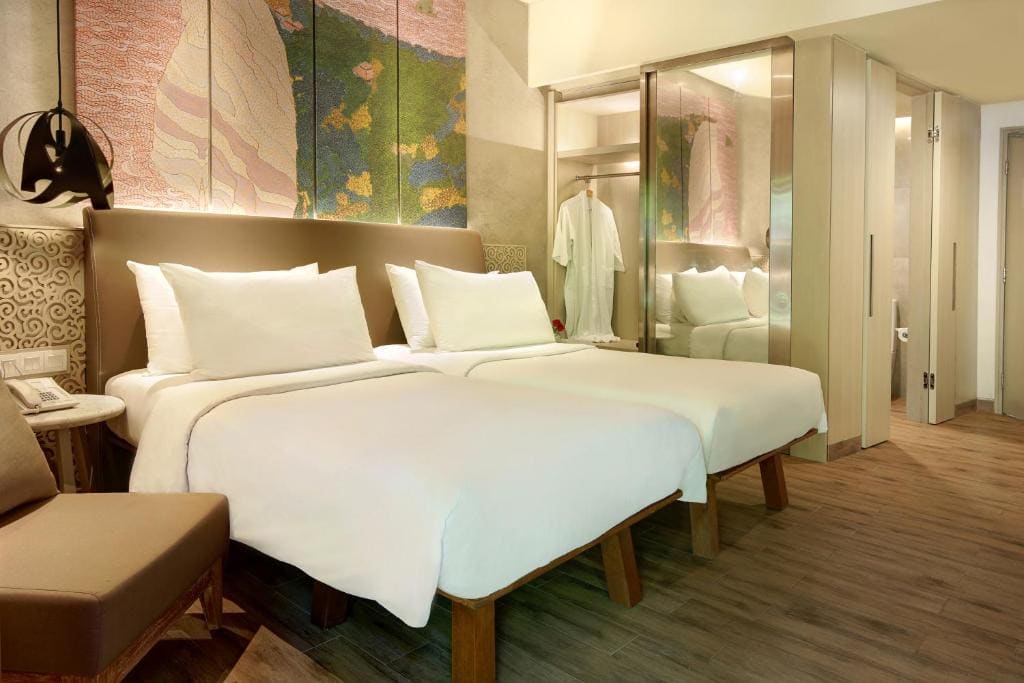 Superior Twin Room with Free Benefit room - Image 1