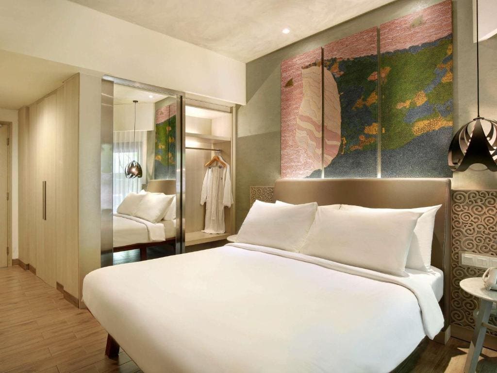 Superior Double Room with Free Benefit room - Image 2