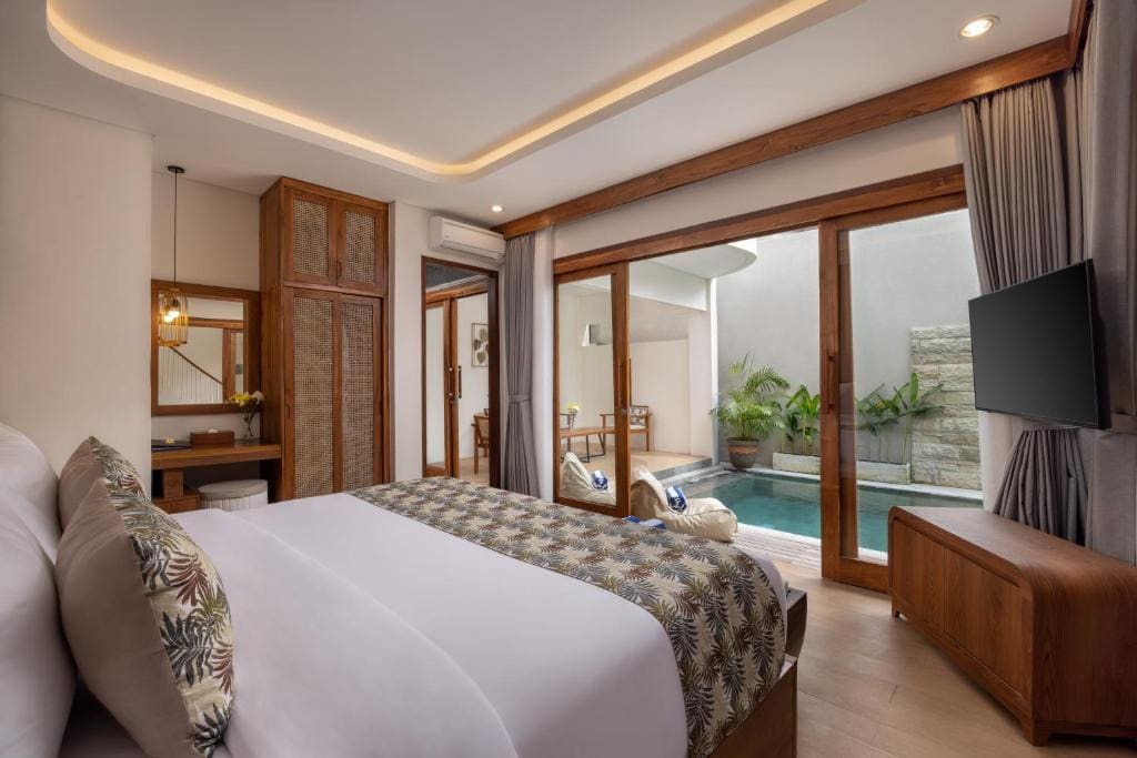 Three Bedroom Pool Villa room - Image 2