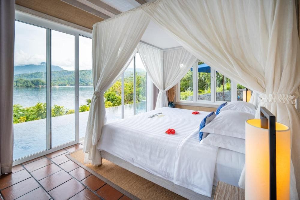Villa with Private Pool room - Image 1