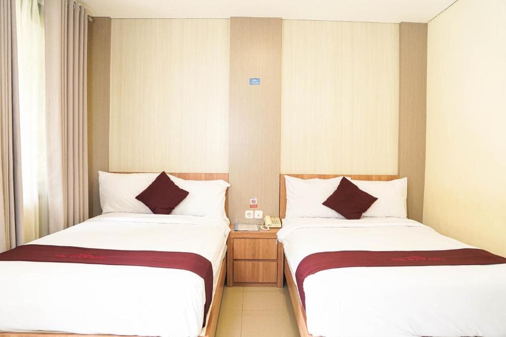 Superior Twin Room room - Image 1