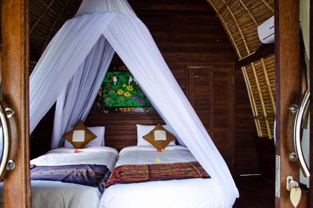 King Suite with Balcony room - Image 2