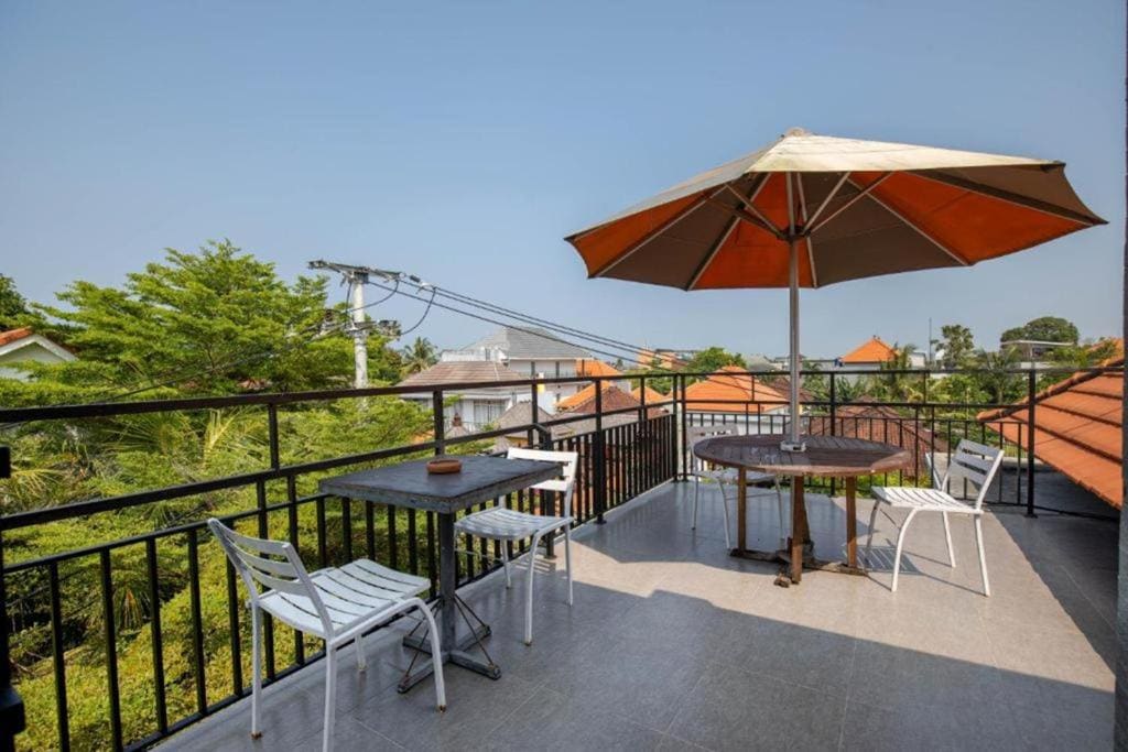 Double Room with Patio room - Image 3