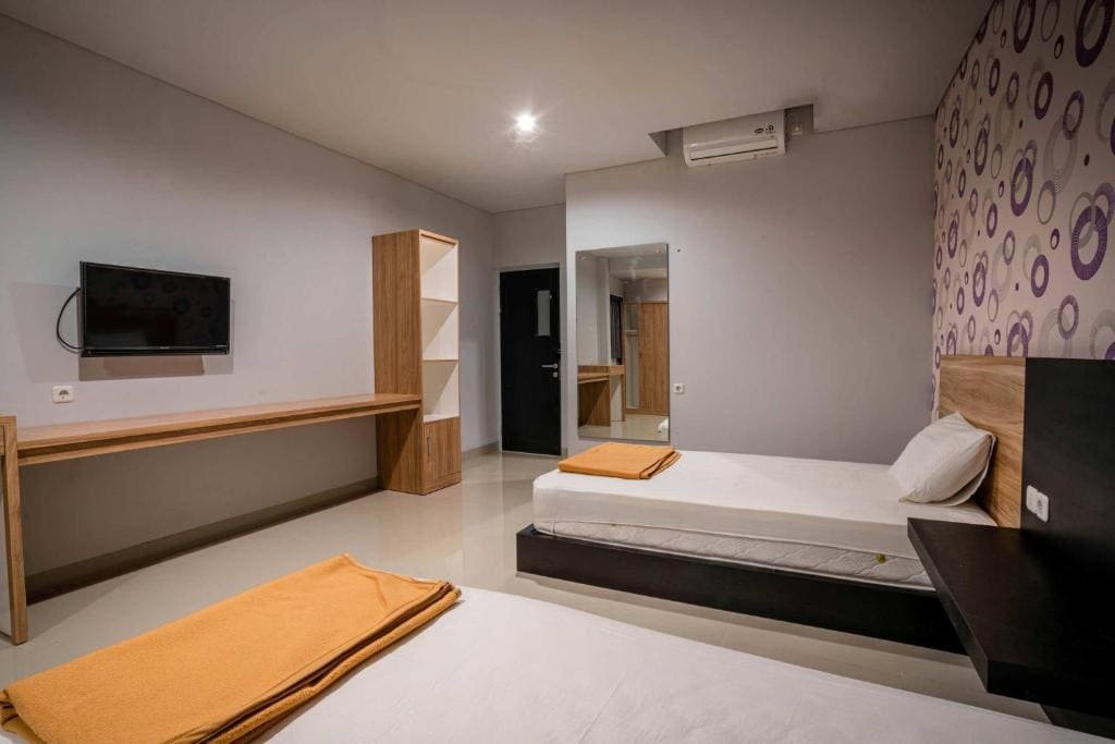 Large Twin Room room - Image 3