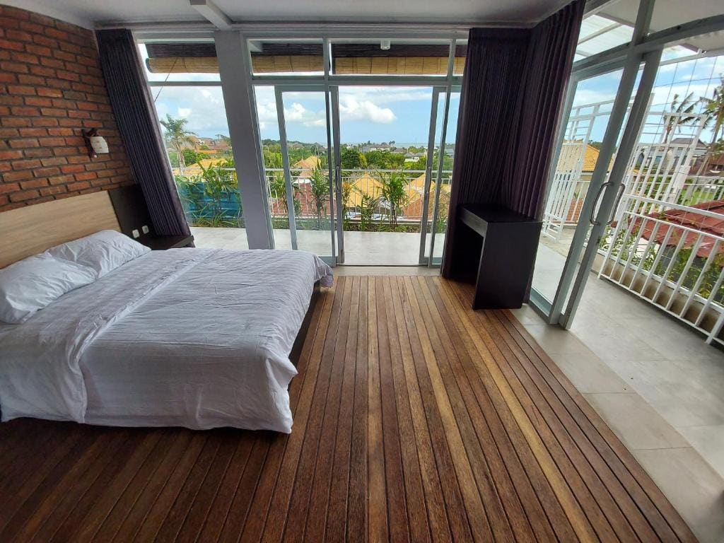 Queen Room with Sea View room - Image 3