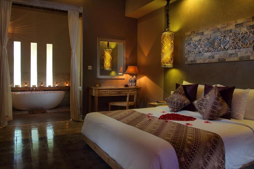Bungalow with Garden View room - Image 1