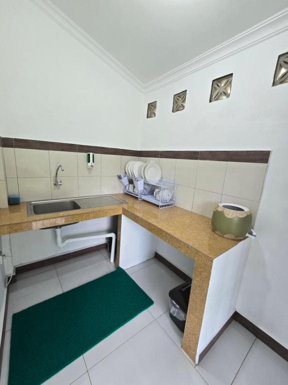 Standard Twin Room room - Image 3