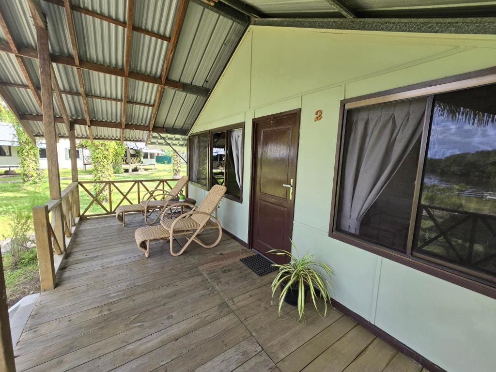 Superior Twin Room room - Image 3
