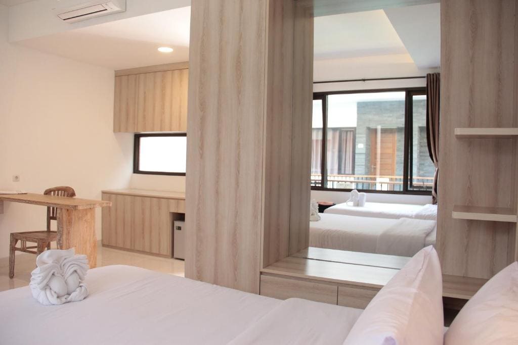 Deluxe Twin Room room - Image 3