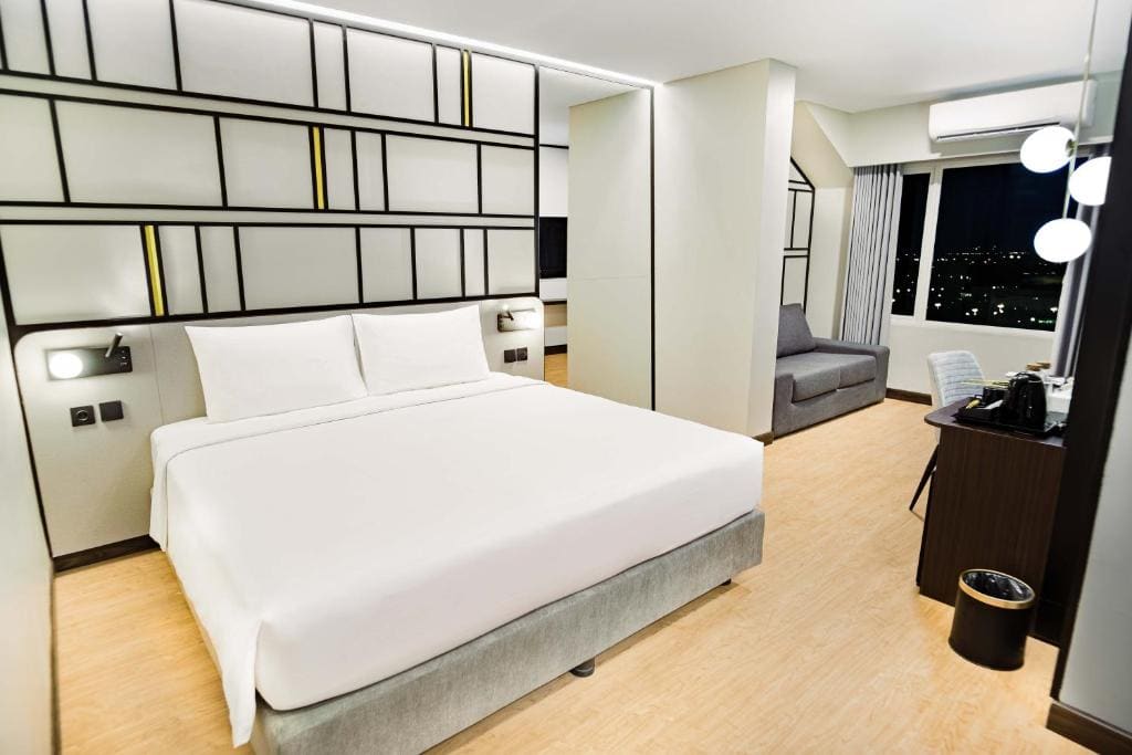 Yello Suite room - Image 1