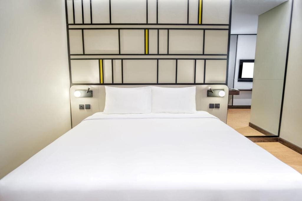 Yello Suite room - Image 2