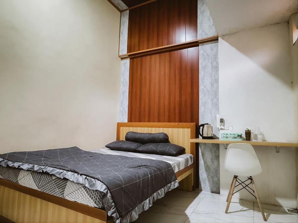 Double Room with Private Bathroom room - Image 2