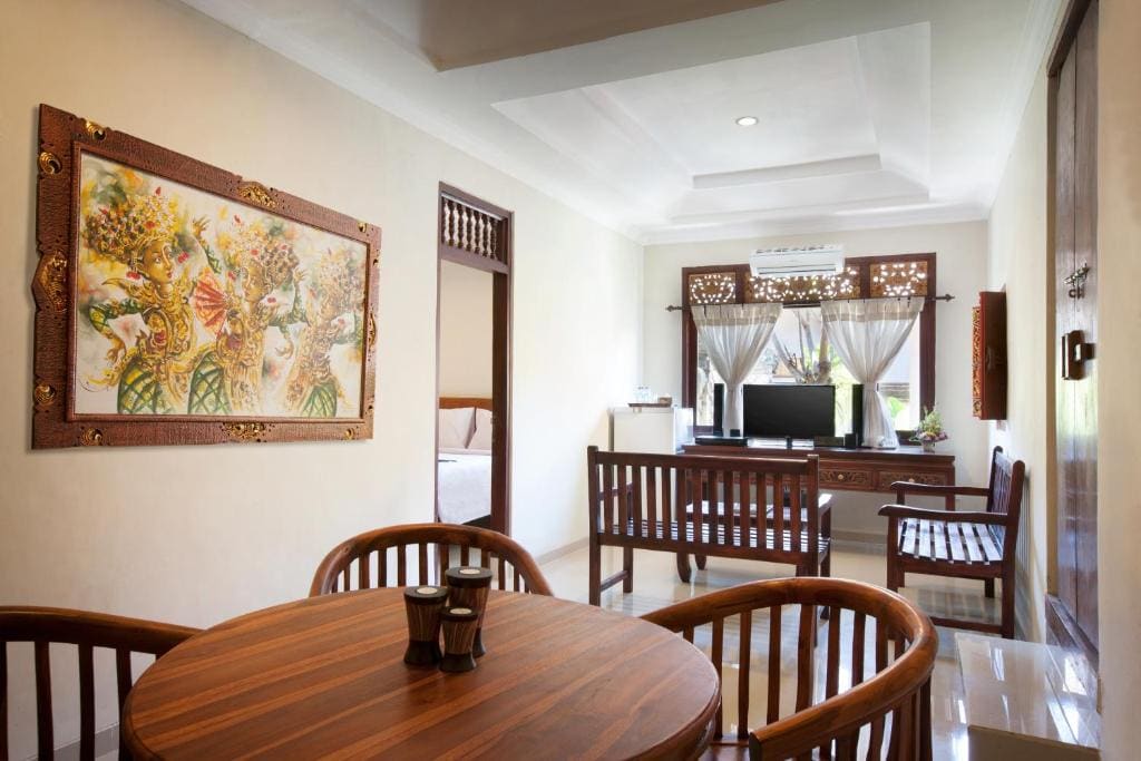 Two-Bedroom Family Suite room - Image 3