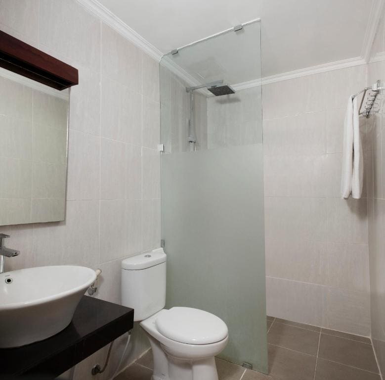 Suite with Garden View room - Image 2