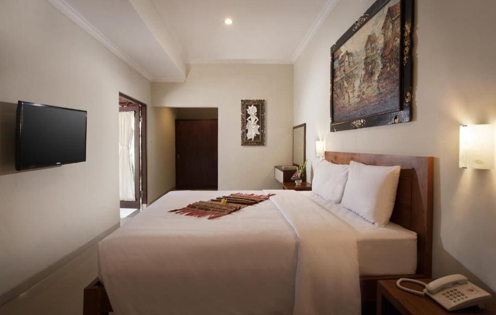 Superior Room with Pool Access room - Image 1