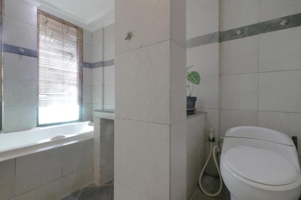 Deluxe Double Room with Balcony room - Image 1