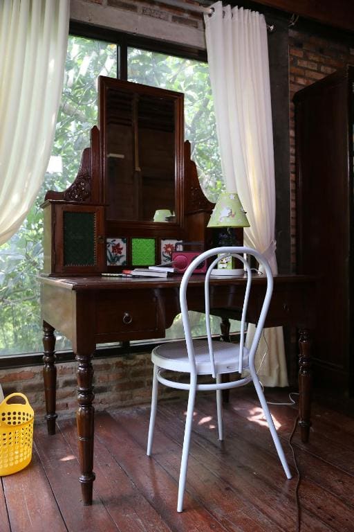 Superior Single Room room - Image 3