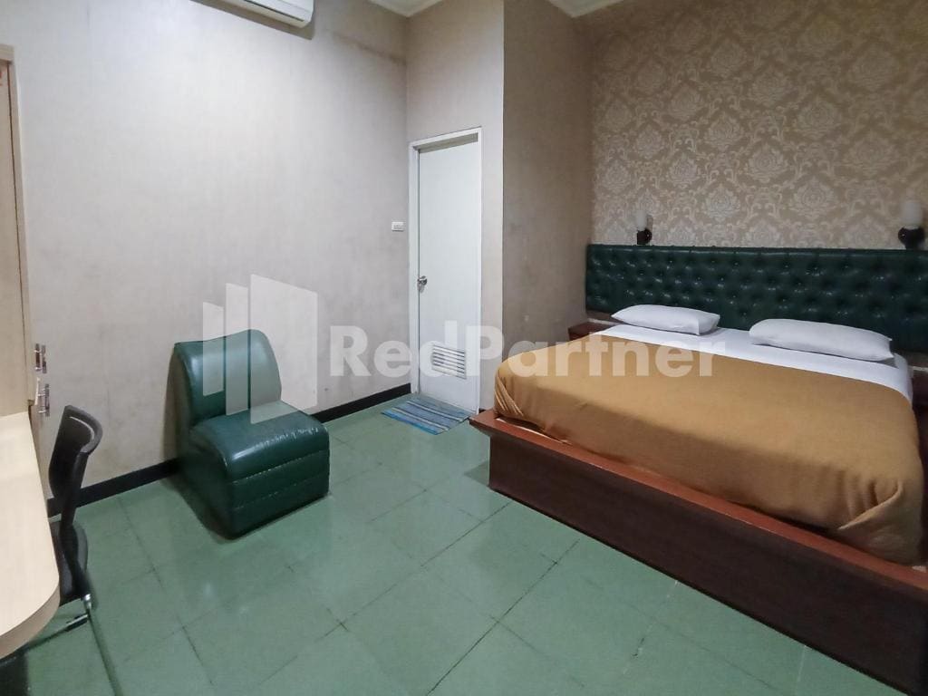 Deluxe Room room - Image 2