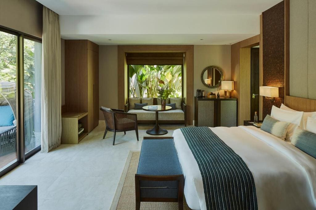 River Pool Pavilion room - Image 1