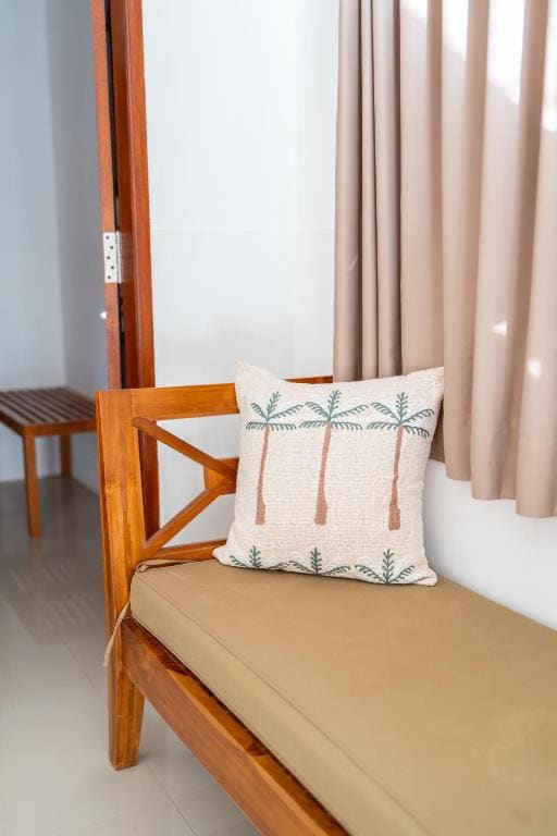 Deluxe Twin Room room - Image 3