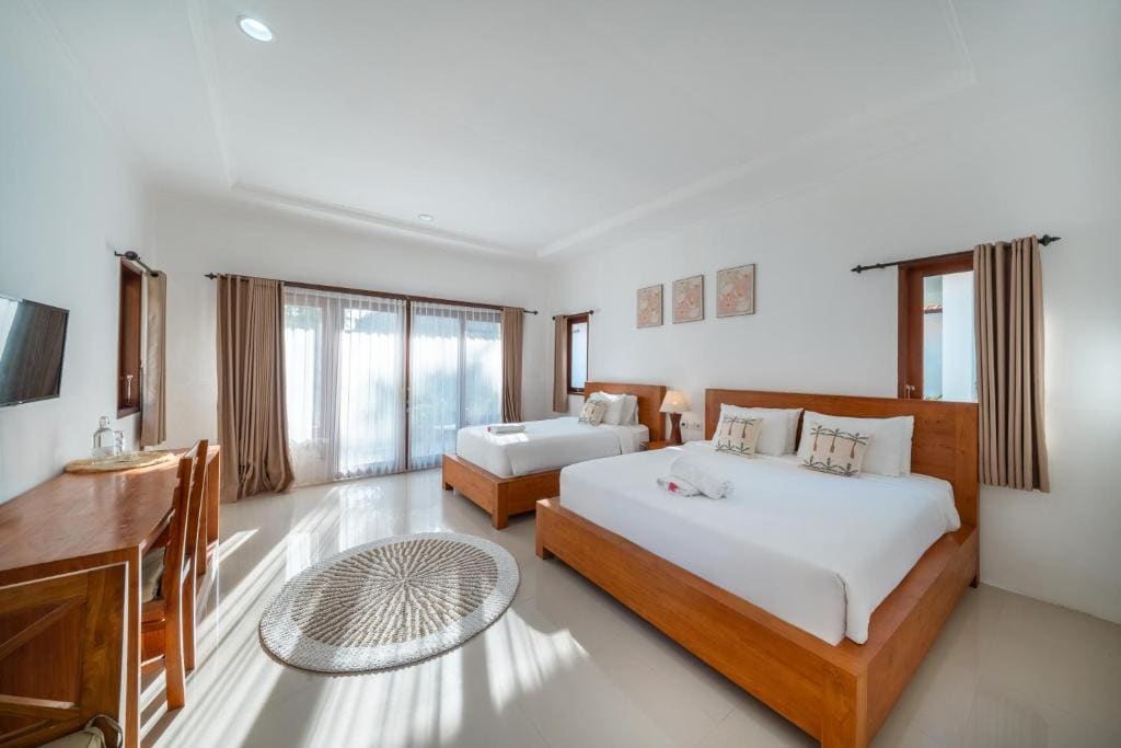 Deluxe Triple Room room - Image 1
