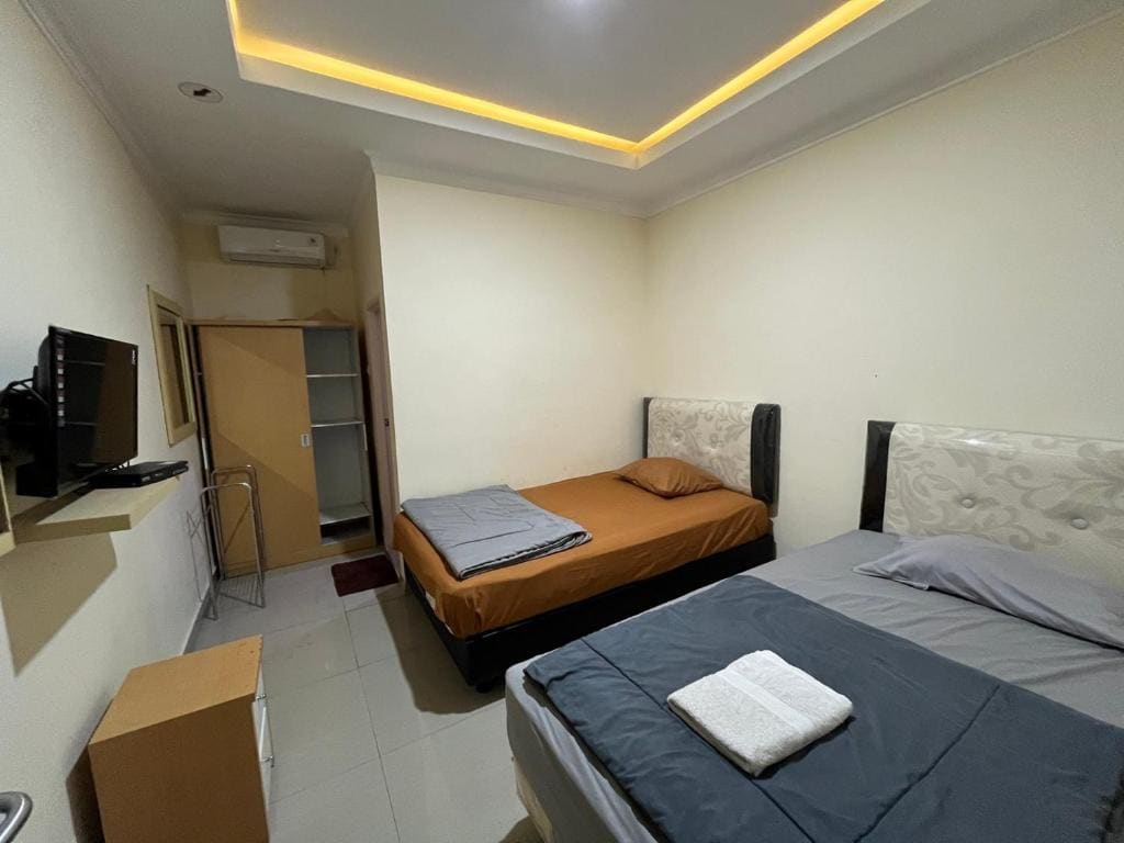 Family Room room - Image 1