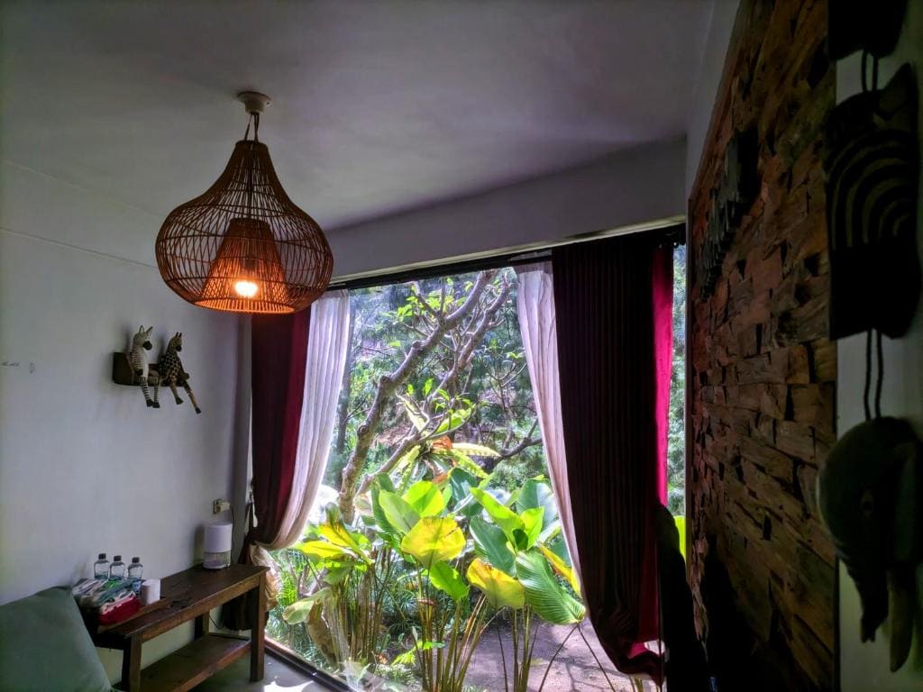 Superior Queen Room room - Image 2