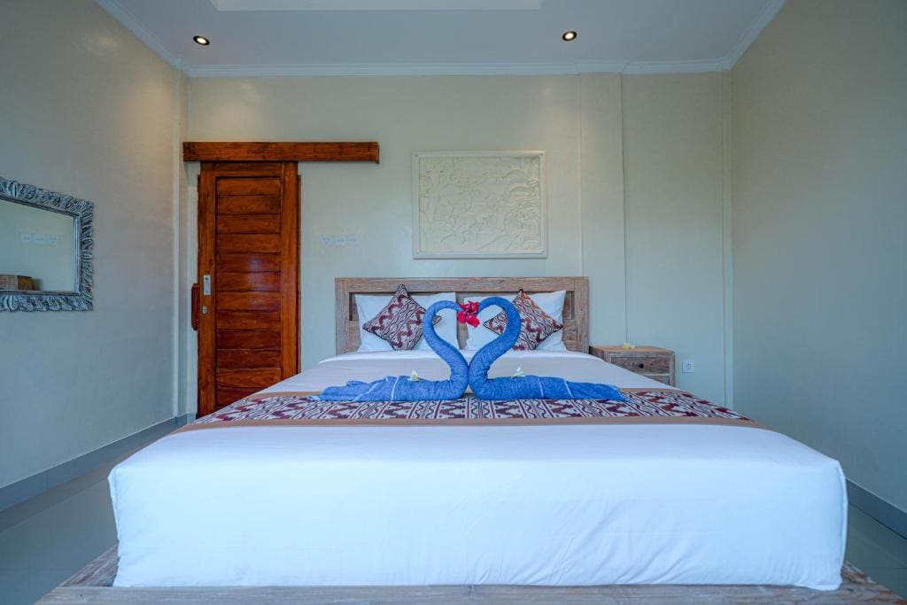 Deluxe Family Suite room - Image 1