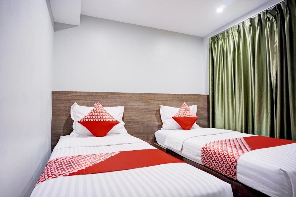 Standard Twin Room room - Image 1