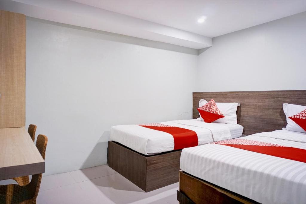 Standard Twin Room room - Image 3