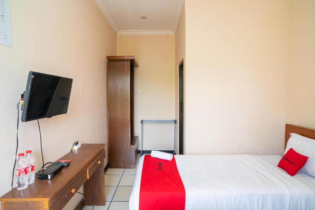 Standard Twin Room room - Image 3
