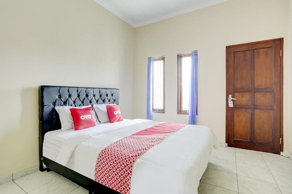 Standard King Room room - Image 3