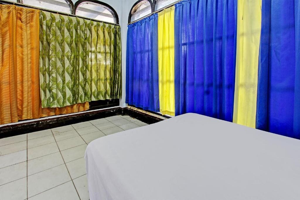 Deluxe King Room room - Image 3