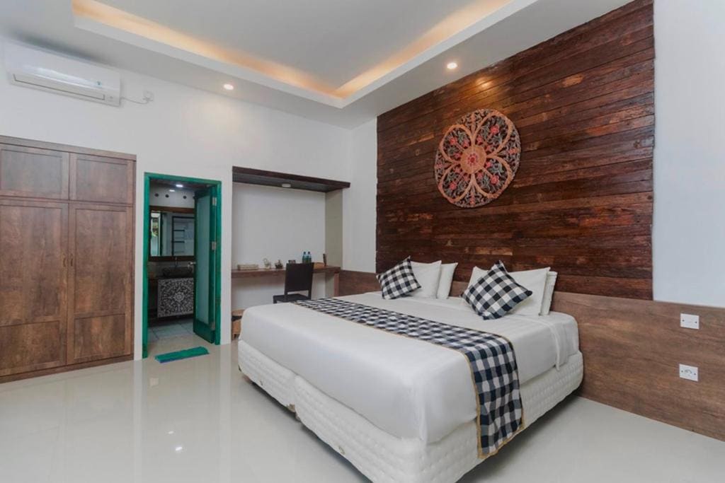Deluxe Room room - Image 2