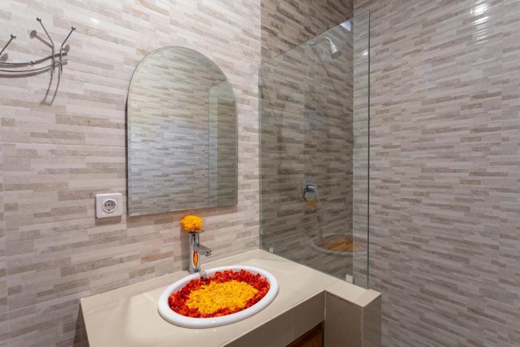 Double Room with Private Bathroom room - Image 1