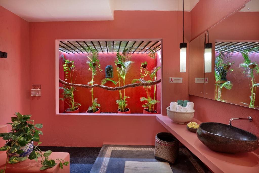 Grande Pool View - for Cool Adults Only room - Image 1