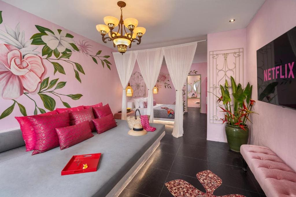 Intimate Suite - for Cool Adults Only room - Image 2